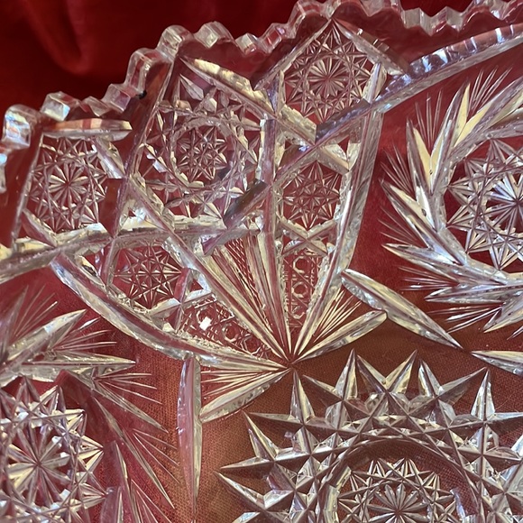 Vintage cut crystal pinwheel pattern bowl - Picture 3 of 10